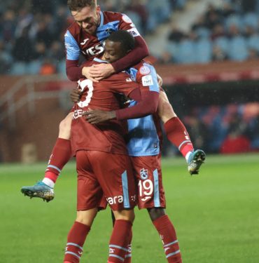 Karagümrük’ü farklı geçen Trabzonspor, Fenerbahçe maçı öncesi moral buldu