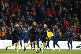 Fenerbahçe, bu sezon kalan tüm maçlara yabancı hakem talep ettiğini açıkladı