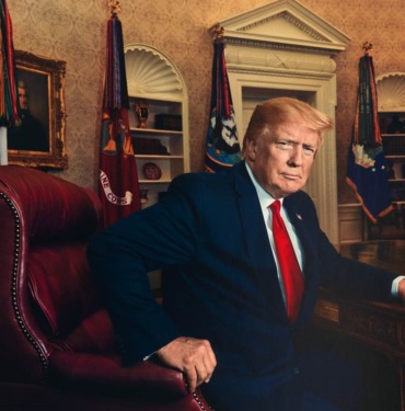 Trump, eski hükümet yetkililerinin güvenlik izinlerini iptal etti