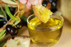 zeytin3042032