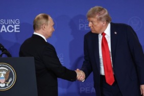 trumpputin2324234