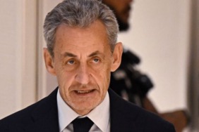 sarkozi3423424
