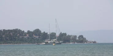 20250613-fethiyede-marina-fiyatlari-el-yakiyor-milyon-dolarlik-tekneler-alargada-duruyor-404220-8eb6f49171a9312bfa3a