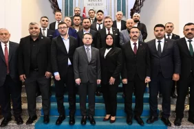 bakan-gurlekten-aksaraya-ozel-mesaj-1772011315