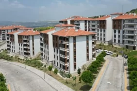 eskisehir-ve-karamanda-7-bin-605-konut-icin-kura-gunu-1771225342