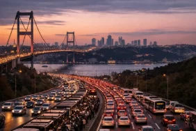 iftar-saatine-dogru-istanbulda-trafik-kilitlendi-183e93ec-7ce5-4c3e-87c2-43db9bad369b