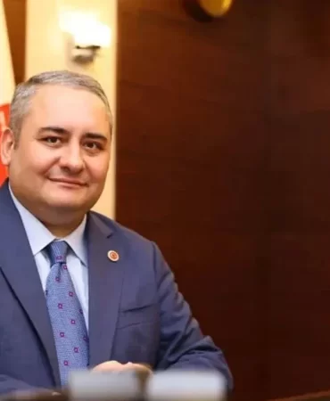 kecioren-belediye-baskani-mesut-ozarslan-chpden-istifa-etti
