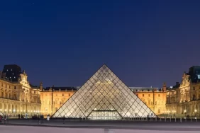 louvre-muzesi-muduru-laurence-des-cars-istifa-etti-af60c8c9-2d17-4e43-b034-14efa0ed0d46