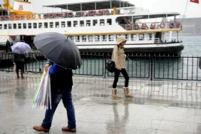 meteoroloji-uyardi-hafta-sonu-sicakliklar-dusecek-e94d5b7d-c820-4ae4-8714-9b9a7e1b8436