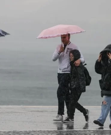 meteorolojiden-31-ile-kar-ve-firtina-uyarisi-ddaec1ff-2cb7-43b2-9a2a-7a4cf501db46