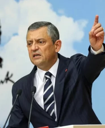 ozel-chp-en-agir-siyasi-operasyonla-karsi-karsiya-1770796593