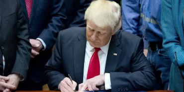 trumptan-yeni-gumruk-hamlesi-yuzde-10luk-kuresel-vergi-b98bf9dd-a028-4f35-93a4-be78d36ad6f7