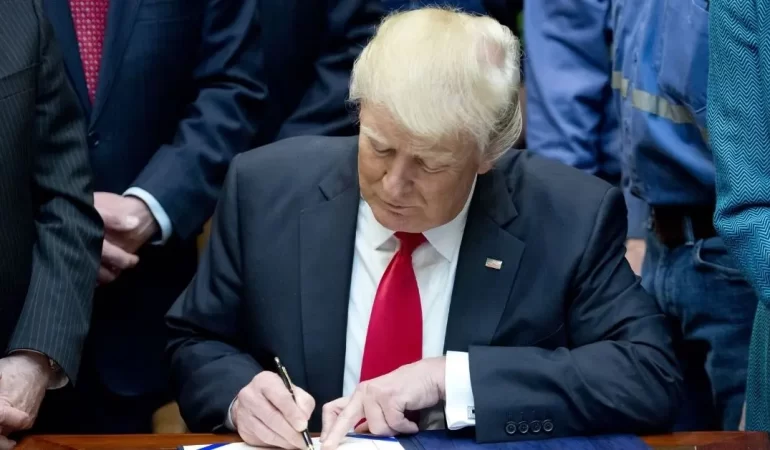 Trump, müzakerecilere İran’la ‘anlaşmaya acele etmemeleri’ talimatını verdi