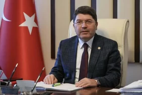 tunc-yeni-ve-sivil-anayasa-milletimize-karsi-temel-bir-yukumluluktur-1770715236