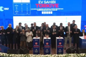 yuzyilin-konut-projesi-kapsaminda-canakkalede-hak-sahipleri-belirlendi-6a3ca3c1-f4a4-4e0f-b3ac-10cfc92f2dc7