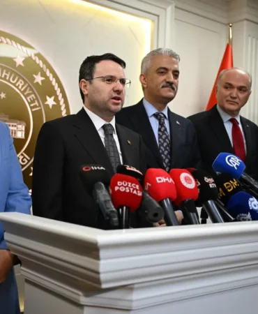 adalet-bakani-gurlek-duzcede-1774687051