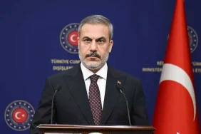 bakan-fidan-bolgesel-gelismeler-icin-uc-ulkeyle-temas-kurdu-65978a75-4f7a-4751-a586-804c6d2f822f