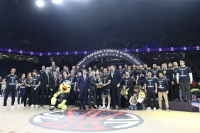 fenerbahce-bekoya-tebrik-5bc251d0-0401-45ff-95d5-84fe93deb3ef