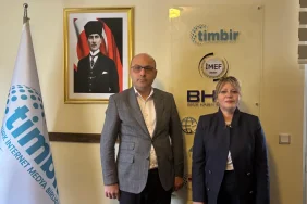 is-insani-ve-hukukcu-emel-ozden-12-ay-turizm-turkiyenin-gelecegidir-52581bca-a6b5-43e3-bb6f-8c0e867eb8ee