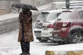 meteorolojiden-doguya-kar-bati-akdenize-firtina-uyarisi-1770730983