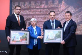 akkde-tarihin-ve-bugunun-baskentleri-bulustu-LTpE3FYL