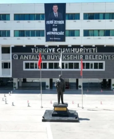 antalyada-belediyeye-bagli-sirkete-operasyon-ihvIneCk