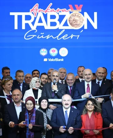 bakan-abdulkadir-uraloglu-trabzonun-kadim-tarihini-baskente-tasiyacagiz-pVvQK6N6