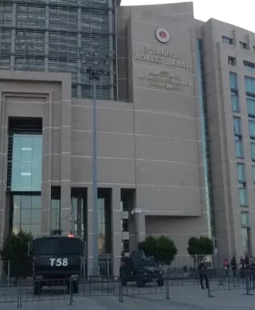 derbide-karaborsa-bilet-operasyonu-15-gozalti-v9pcPP2z