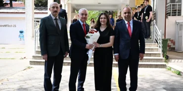 dunya-sampiyonlugu-sizlere-cok-yakisti-TX3uEuQu