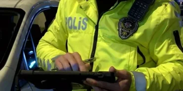 dur-ihtarina-kacis-pahaliya-patladi-379-bin-lira-ceza-kesildi-eEtlSPnW