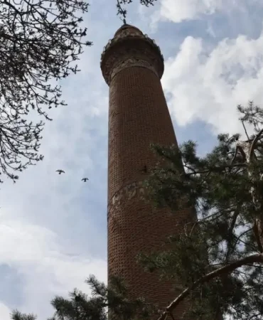 egik-minareli-ulu-camide-depreme-karsi-guclendirme-hamlesi-2ujpLD4L