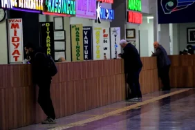 elazig-sehirler-arasi-otobus-terminali-yolculara-hizmet-sunuyor-XcTsRmki