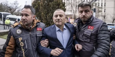 gulistan-doku-sorusturmasinda-eski-vali-sonel-tutuklandi-uqXEtIPQ