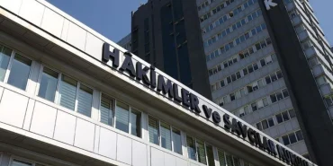 hsk-kararnamesi-34-hakim-ve-savcinin-yeri-degisti-xNALgIPO