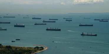 hurmuz-bogazi-acildi-sert-dusus-yasadi-CuDxWE5T