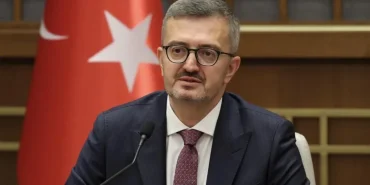 iletisim-baskani-duran-dijital-egemenligimizi-yapay-zeka-kalkani-yaklasimiyla-guclendiriyoruz-Wy2PUEBi