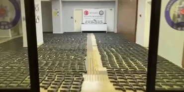 istanbulda-yeralti-deposundan-silah-atolyesi-cikti-9sJebYv7