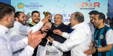 malatyada-birimler-arasi-futbol-turnuvasi-tamamlandi-ookWOsQb