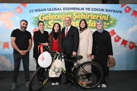 malatyada-eserler-sergilendi-oduller-sahiplerini-buldu-NSfbjL2L