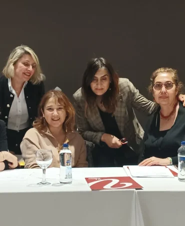 mecliste-kadin-izleri-esitlik-raporu-tbmm-gundemine-tasiniyor-YFM4JUER