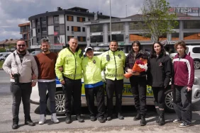 polis-haftasinda-polisin-merhameti-gozler-onune-serildi-Uxf54Js0