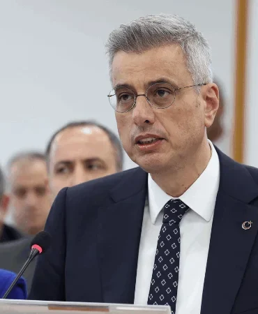 saglik-bakani-memisoglu-sumud-filosuna-yapilan-mudahale-insanlik-onurunun-cignenmesidir-Qc3bl1J5