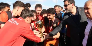 sanliurfa-buyuksehir-belediyespordan-3-kategoride-sampiyonluk-ghEDvMPd