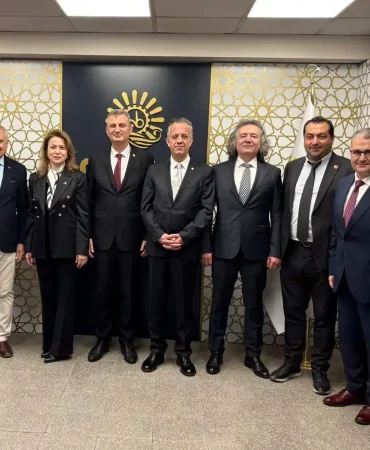 tkkbden-golcuke-ziyaret-katilimciligi-icsellestiren-belediye-baskanlari-vurgusu-N9vVTvY7