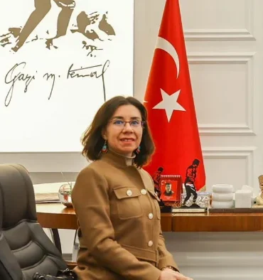 usak-belediyesinde-secim-baskan-vekili-hatice-terekeci-ozkan-secildi-8ijV75Gn