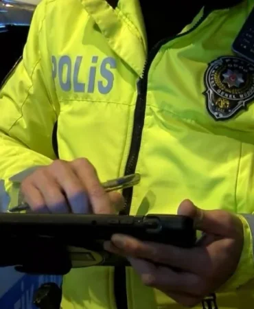 yeni-trafik-yasasi-yururlukte-cezalar-katlandi-6TXRvbA0