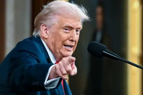 abd-baskani-trump-iran-saldirisini-erteledim-DFU86xMc