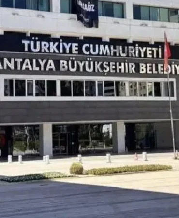 antalyada-operasyon-25-kisi-gozaltinda-0uMqM4LM