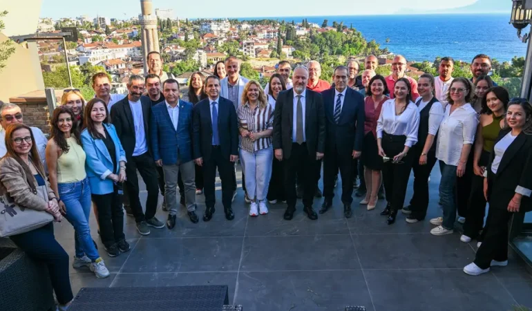 antalyada-turizm-haberciligi-egitimi-tamamlandi-3IxsJbeh