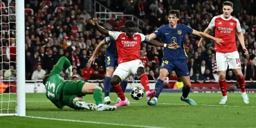 arsenal-20-yil-sonra-sampiyonlar-ligi-finaline-yukseldi-xrqUbzZS
